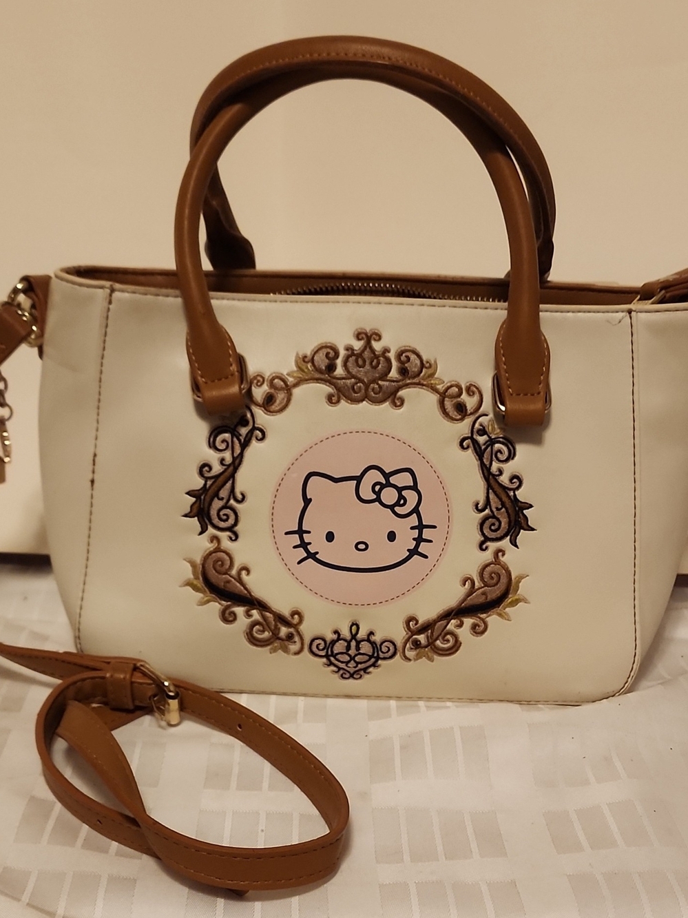 TIZZA Hello Kitty Cream Satchel with Tan Trim and Pink Motif